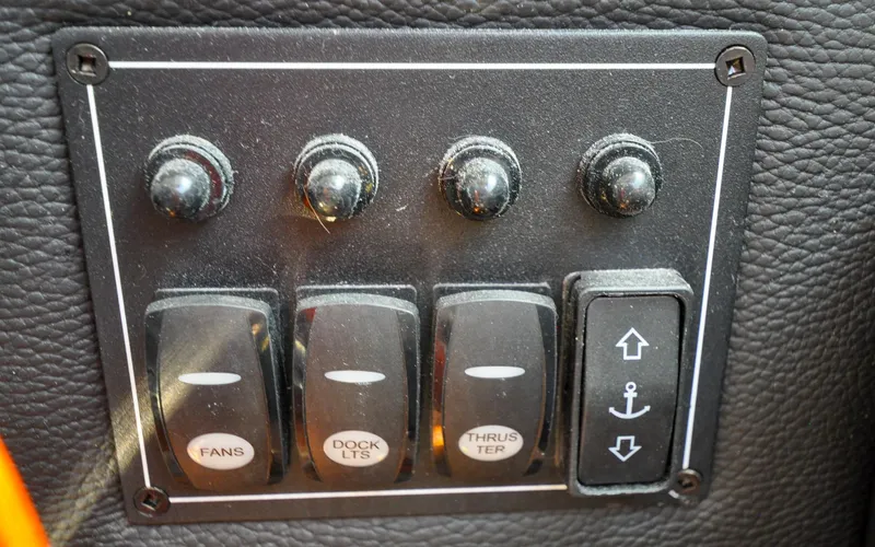 Frisky Yacht Photos Pics 2022 Cutwater C32 CB - Frisky