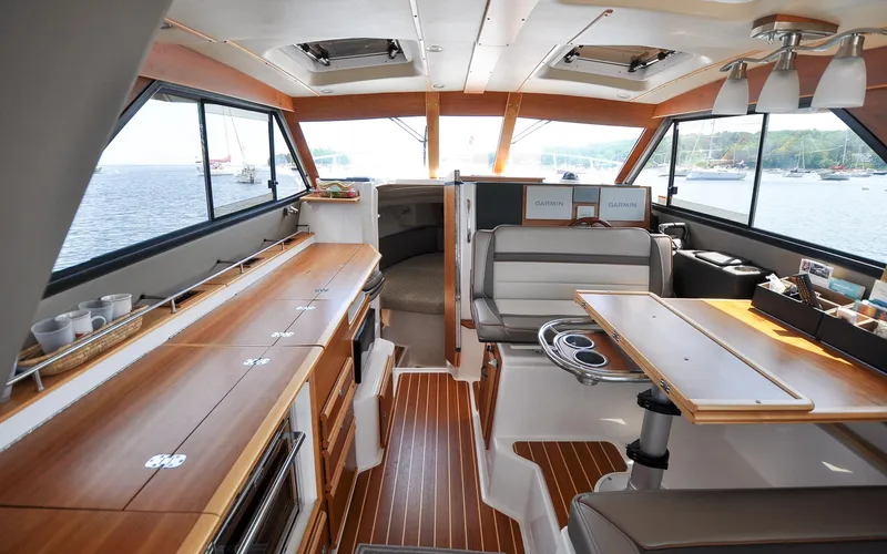 Frisky Yacht Photos Pics 2022 Cutwater C32 CB - Frisky