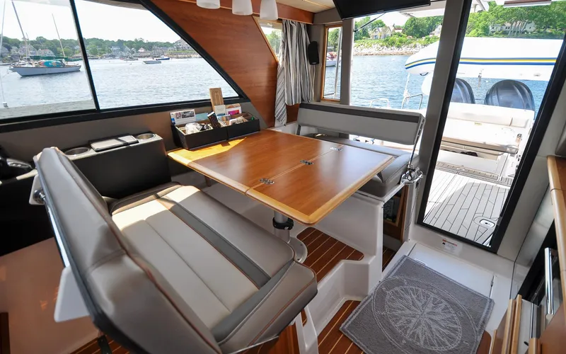 Frisky Yacht Photos Pics 2022 Cutwater C32 CB - Frisky