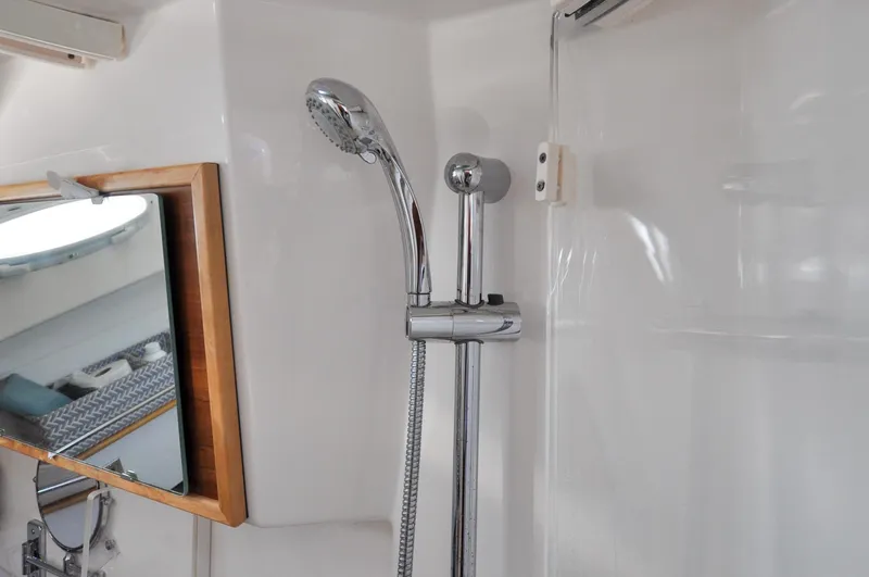 Frisky Yacht Photos Pics 2022 Cutwater C32 CB - Frisky