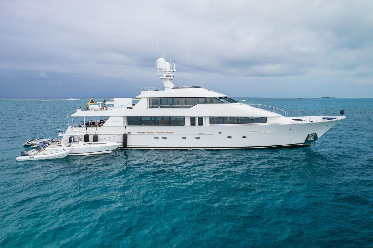 2003 Westport 130 