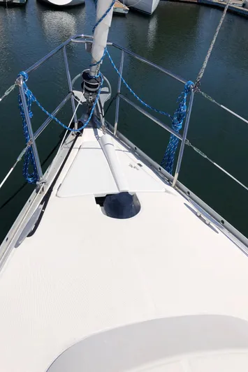 Annarosa Yacht Photos Pics Windlass / anchor