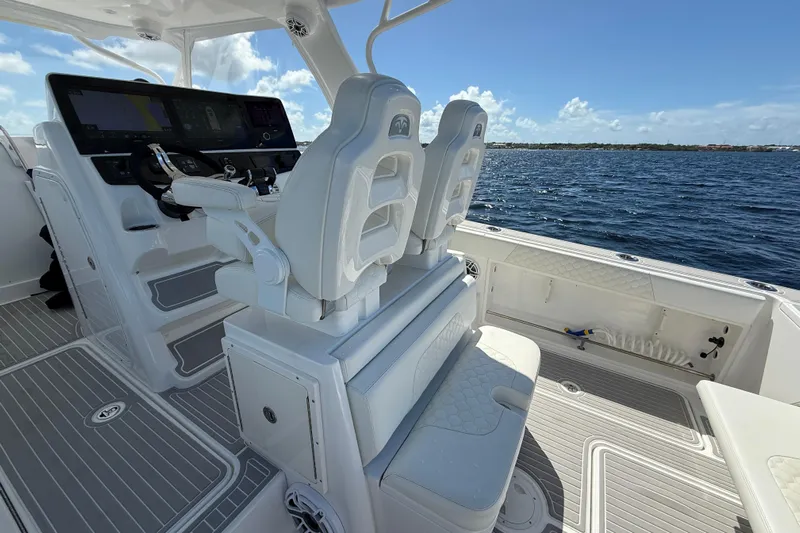  Yacht Photos Pics 2008 Hydra-Sports Vector 3500 VX boat interior with helm seats and ocean view.