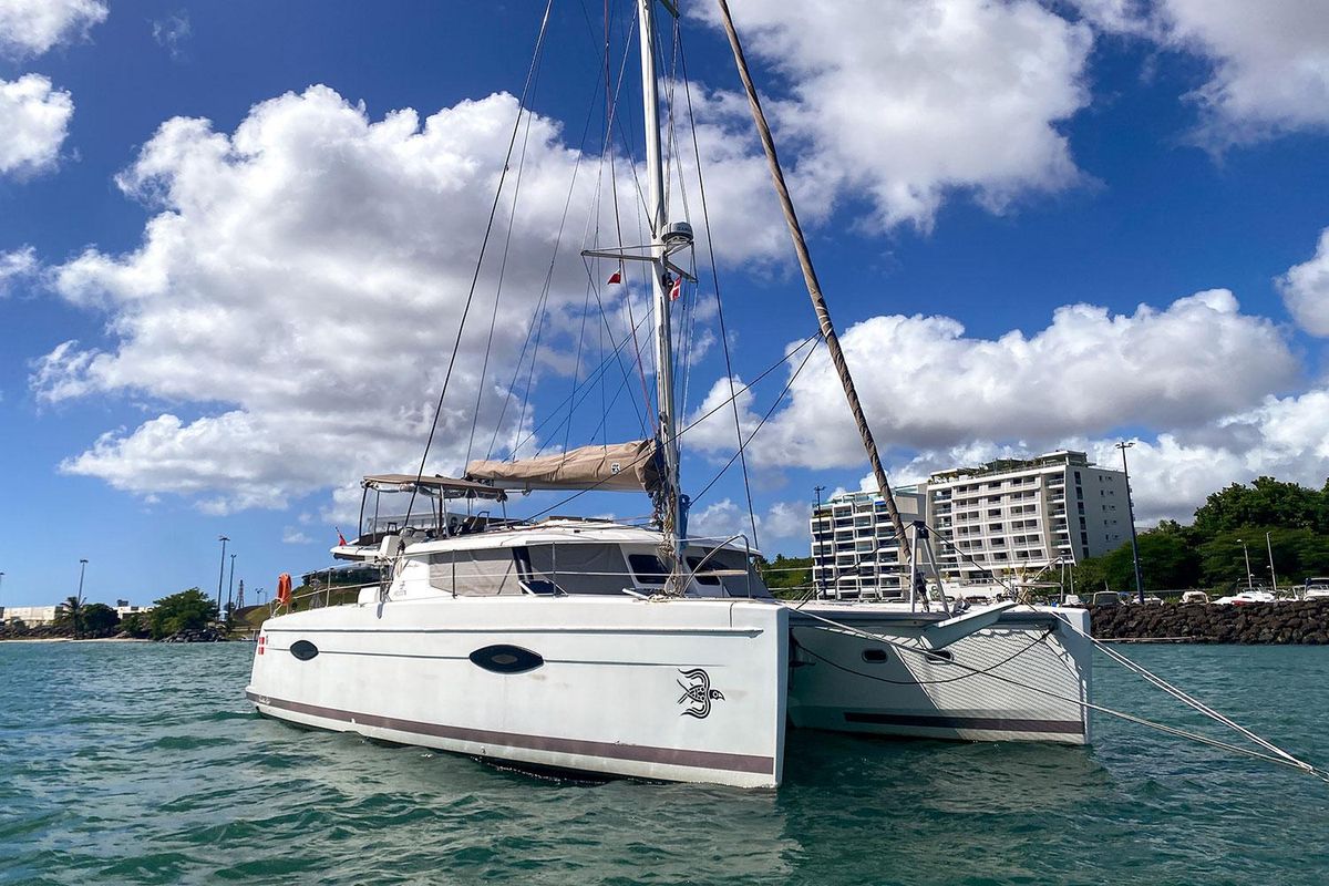 2014 Fountaine Pajot 45 