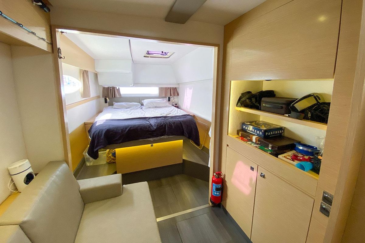 2014 Fountaine Pajot 45 