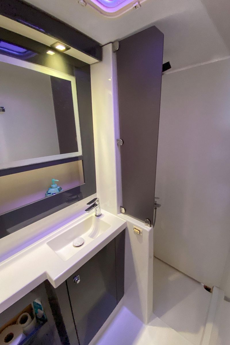 2014 Fountaine Pajot 45 