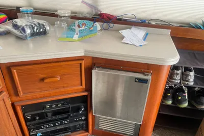 Jersey 42 Convertible Sportfisherman