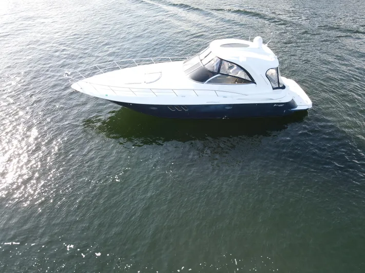 Coco Yacht Photos Pics 