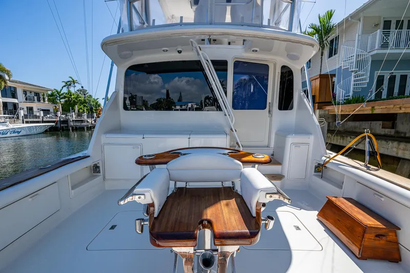 Ale & Rye Yacht Photos Pics 