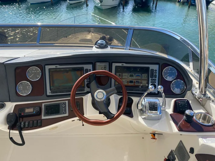 On My Way Yacht Photos Pics 