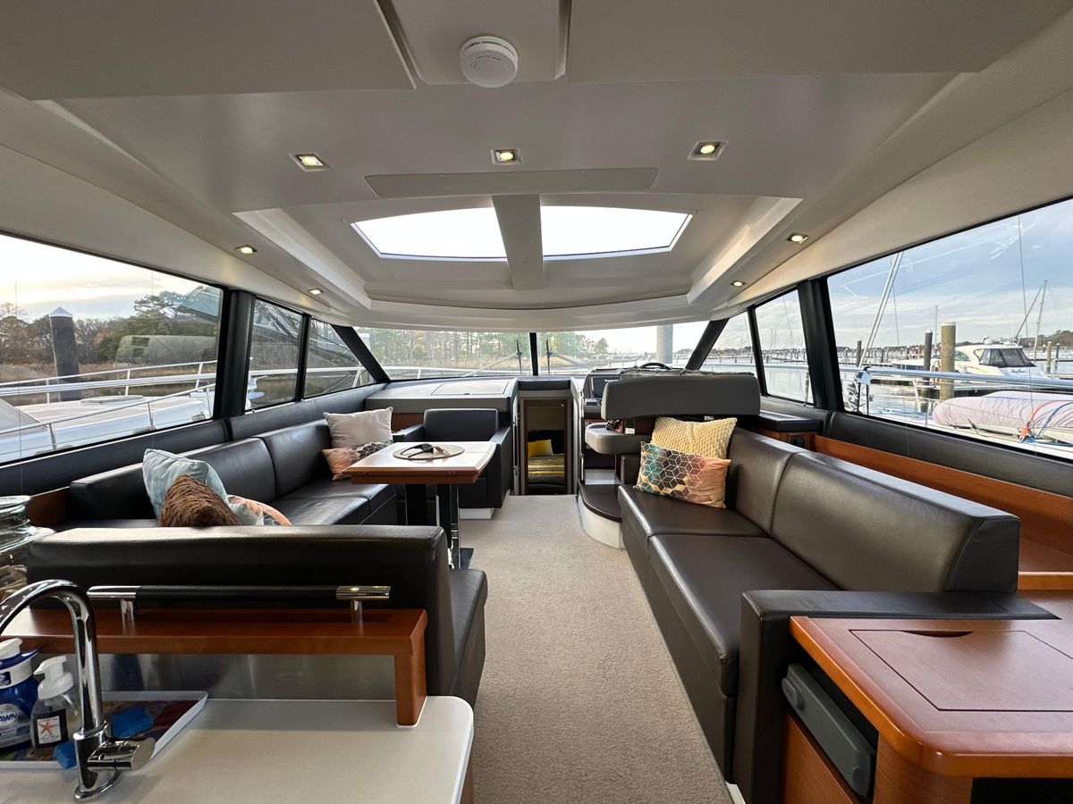 2015 Prestige 50 