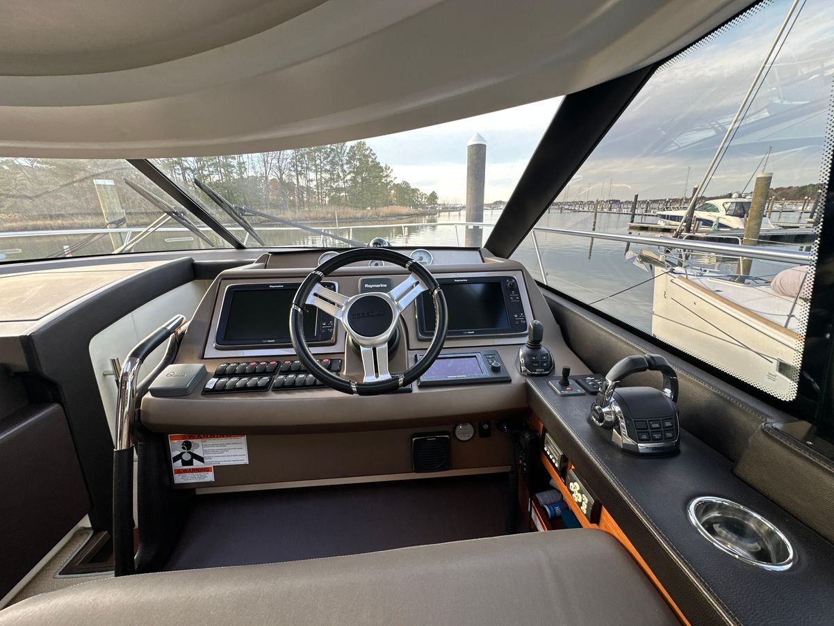 2015 Prestige 50 