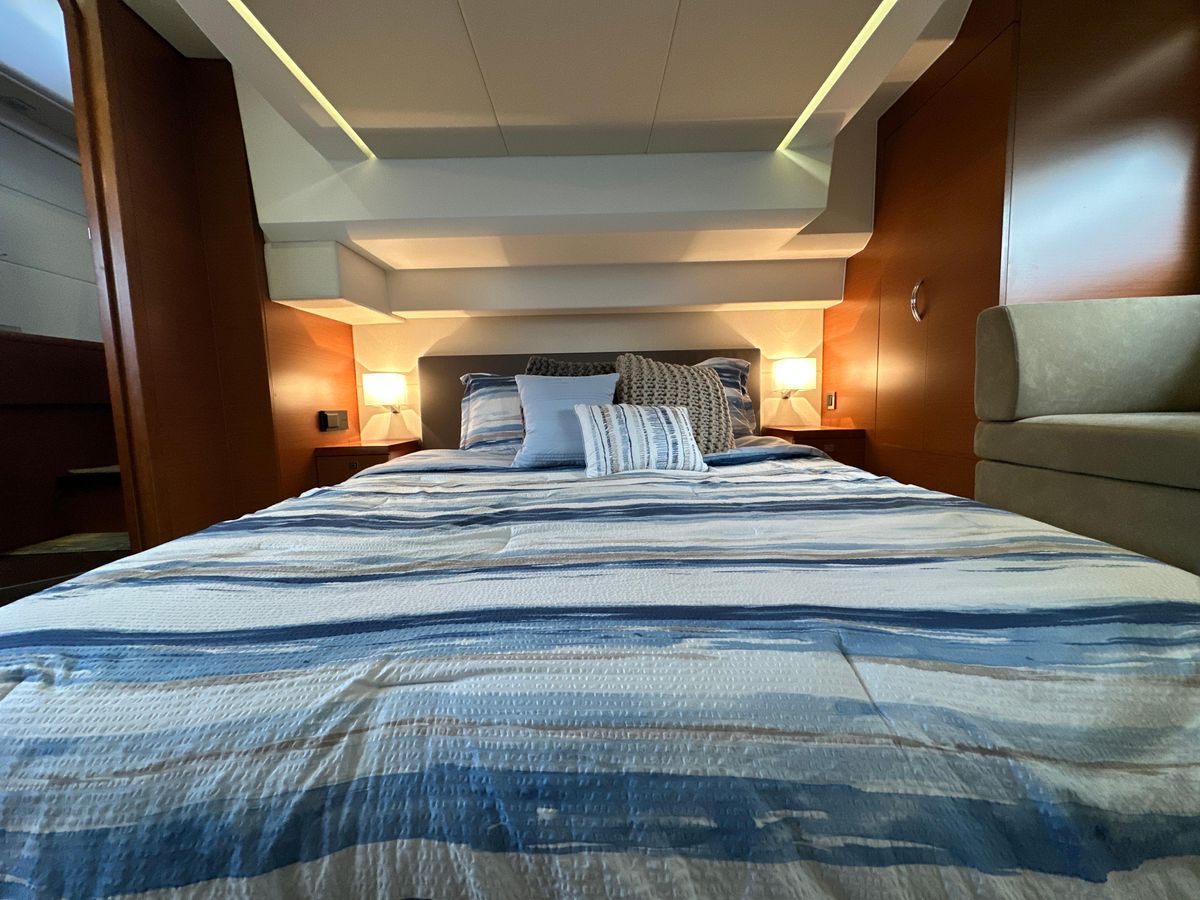 2015 Prestige 50 