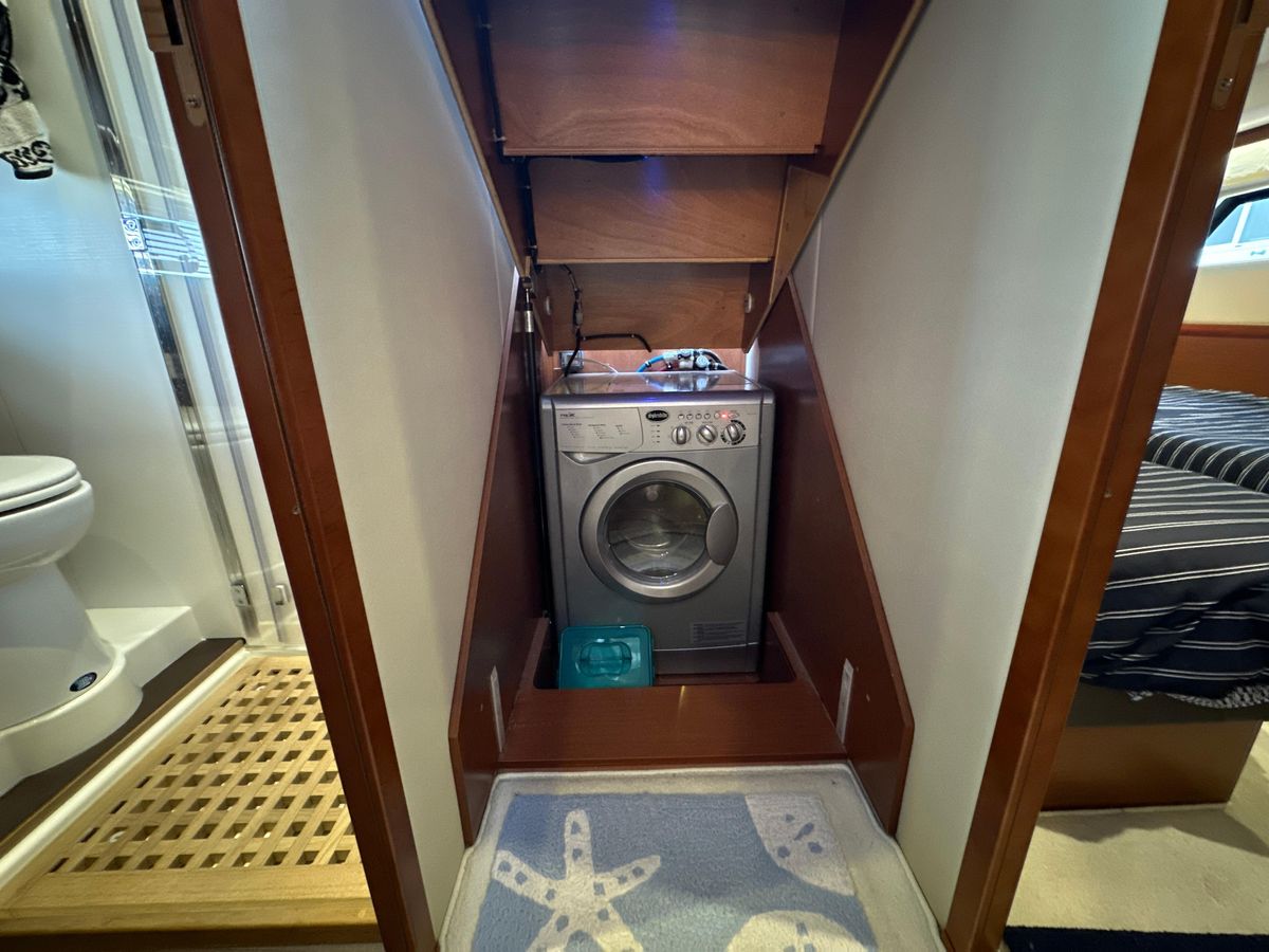 2015 Prestige 50 
