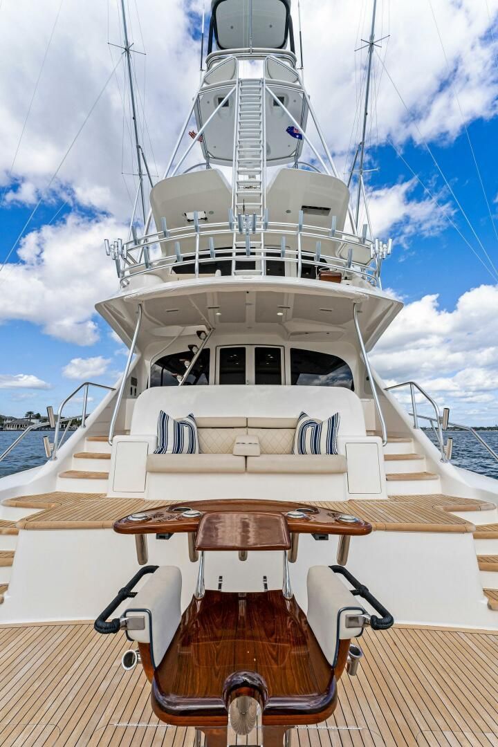 2017 Viking 92 