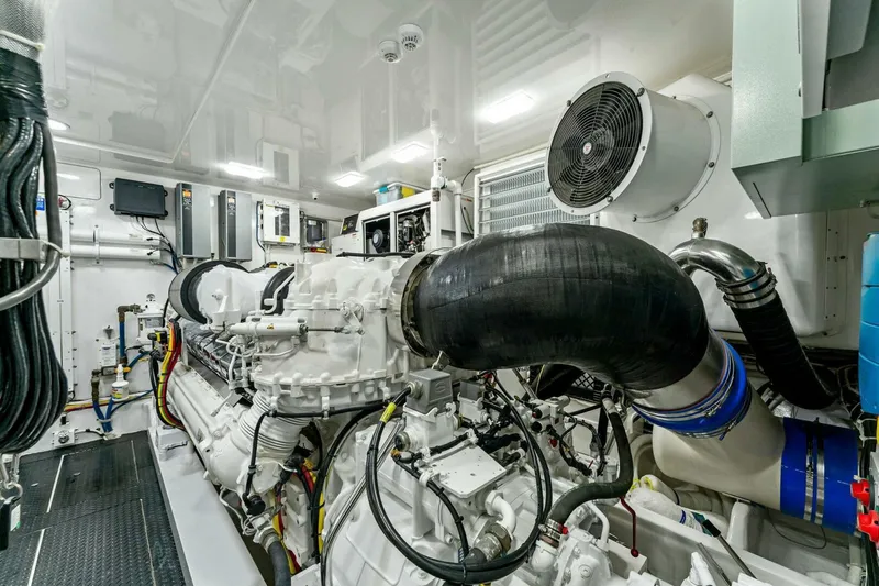 Aussie Rules Yacht Photos Pics 