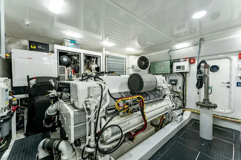 Aussie Rules Yacht Photos Pics 