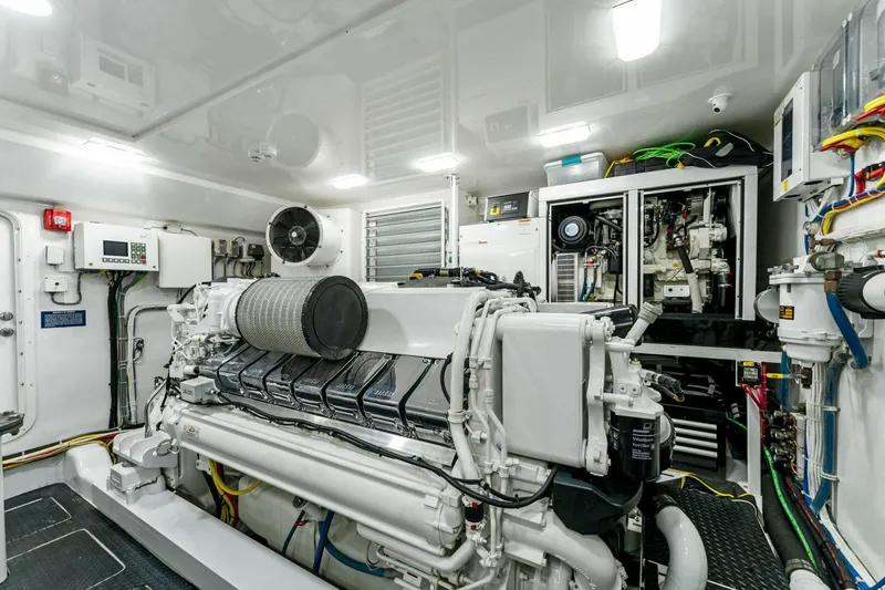 Aussie Rules Yacht Photos Pics 