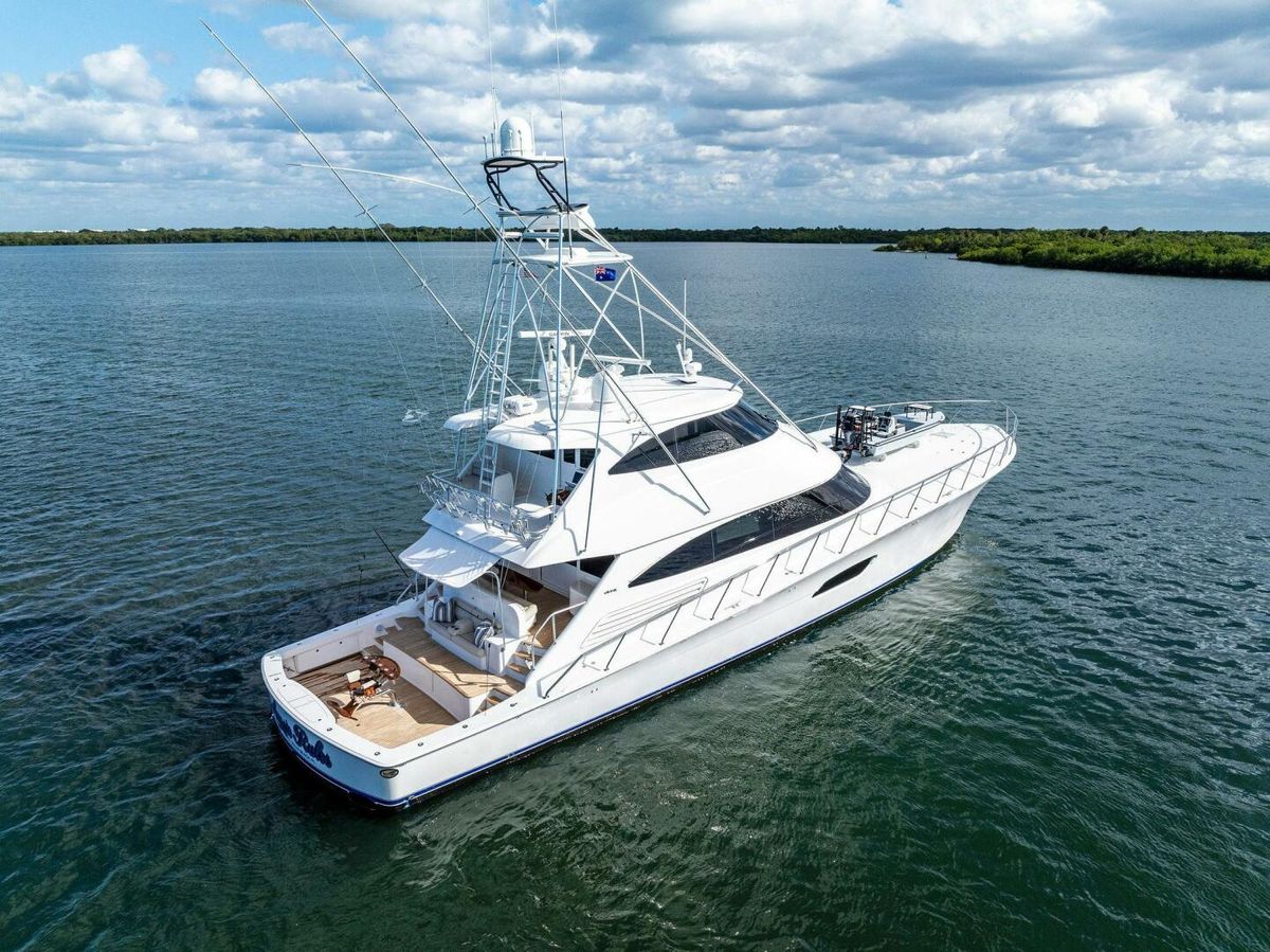 2017 Viking 92 