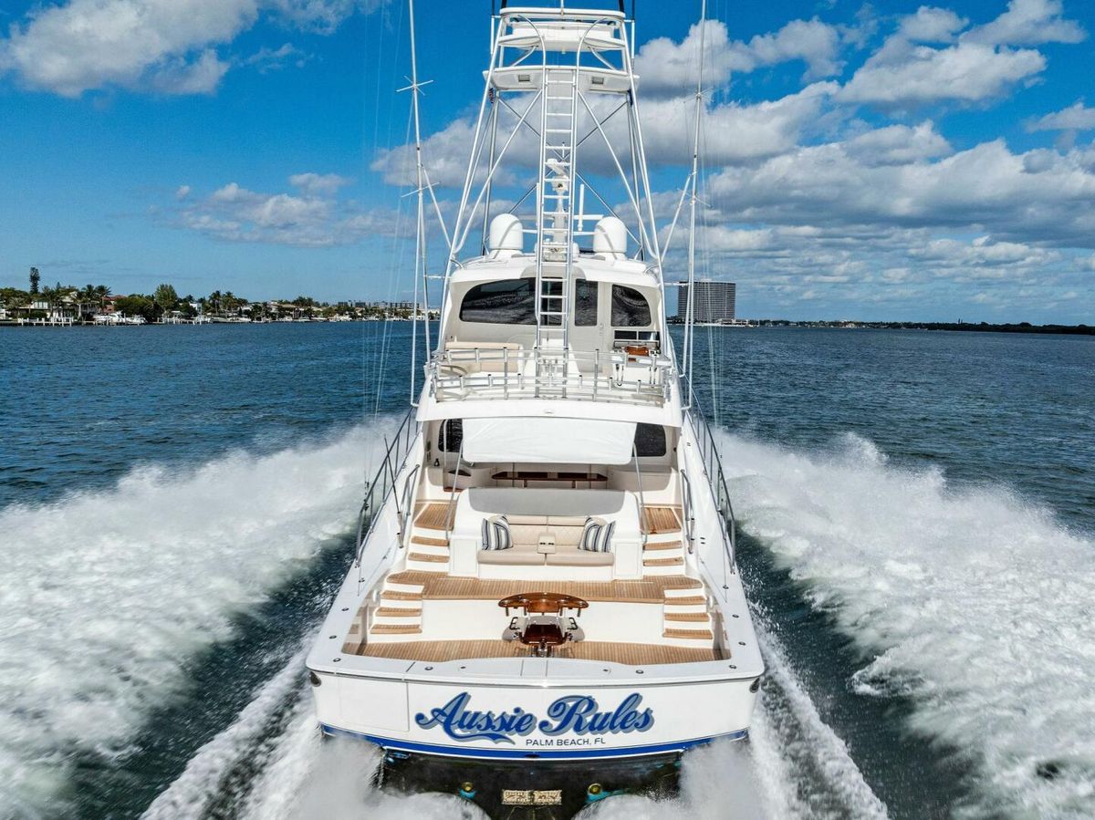 2017 Viking 92 