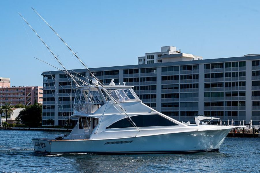 1999 Ocean Yachts 60 Convertible