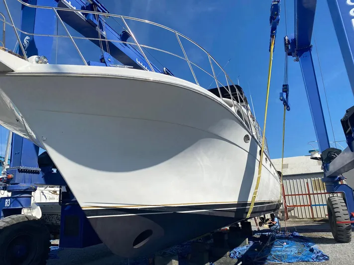 Troubadour Yacht Photos Pics 