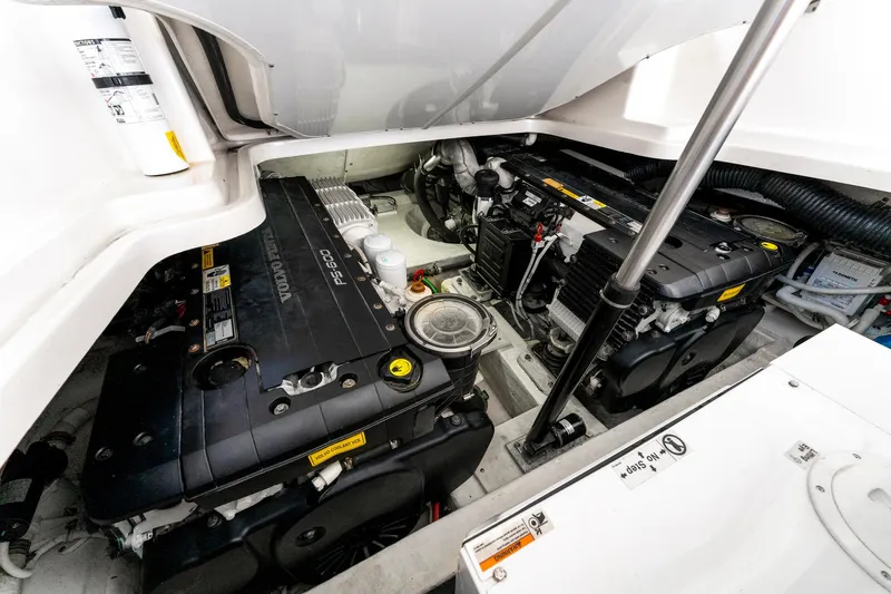 About Today Yacht Photos Pics 