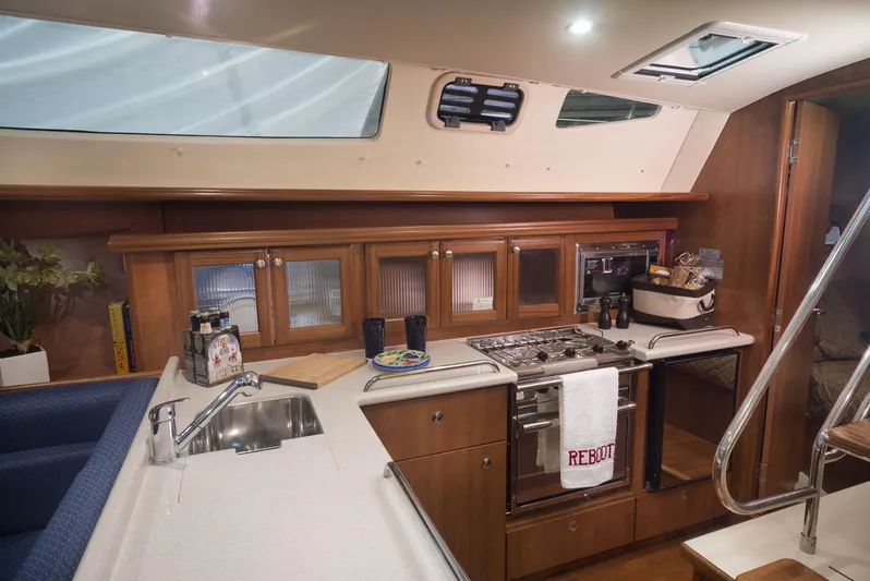 Joint Venture Yacht Photos Pics 