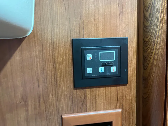 Joint Venture Yacht Photos Pics 