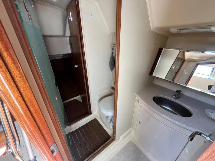 Joint Venture Yacht Photos Pics 