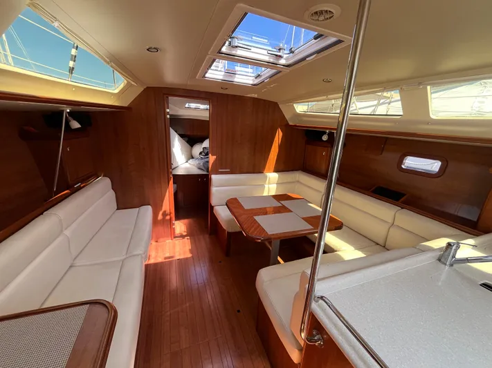 Joint Venture Yacht Photos Pics 