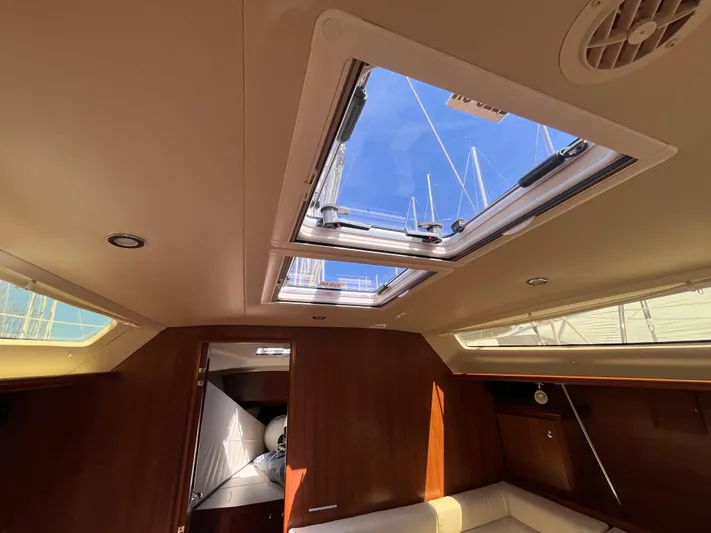 Joint Venture Yacht Photos Pics 