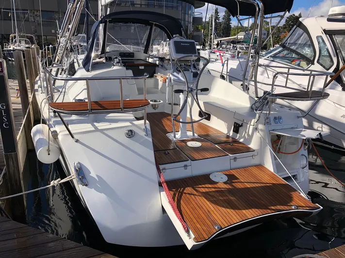 Joint Venture Yacht Photos Pics 