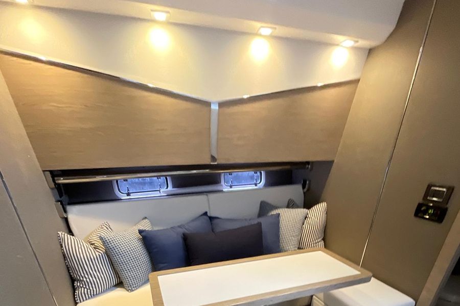 2019 Azimut Verve 40