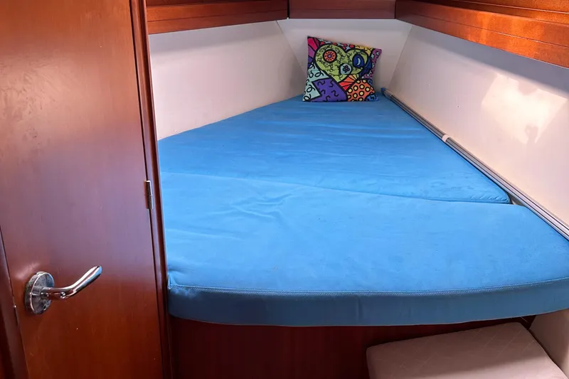 Wild T'ing Yacht Photos Pics 