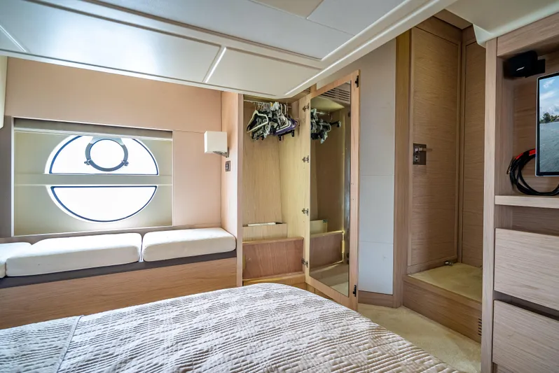 Good Deeds Yacht Photos Pics 