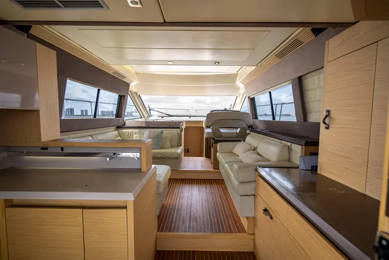 Good Deeds Yacht Photos Pics 