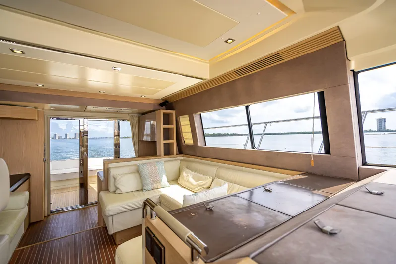 Good Deeds Yacht Photos Pics 