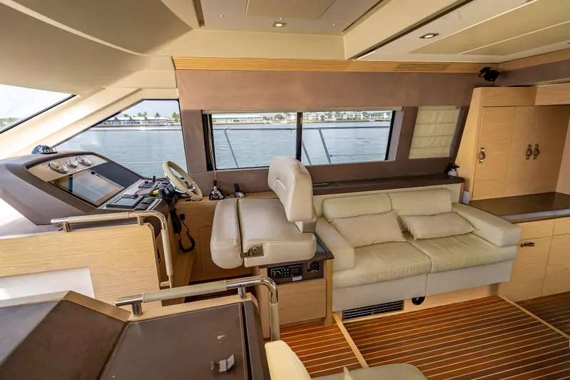 Good Deeds Yacht Photos Pics 