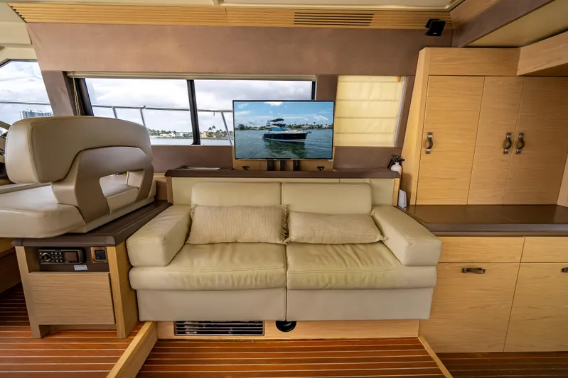 Good Deeds Yacht Photos Pics 