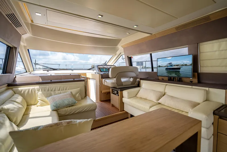 Good Deeds Yacht Photos Pics 