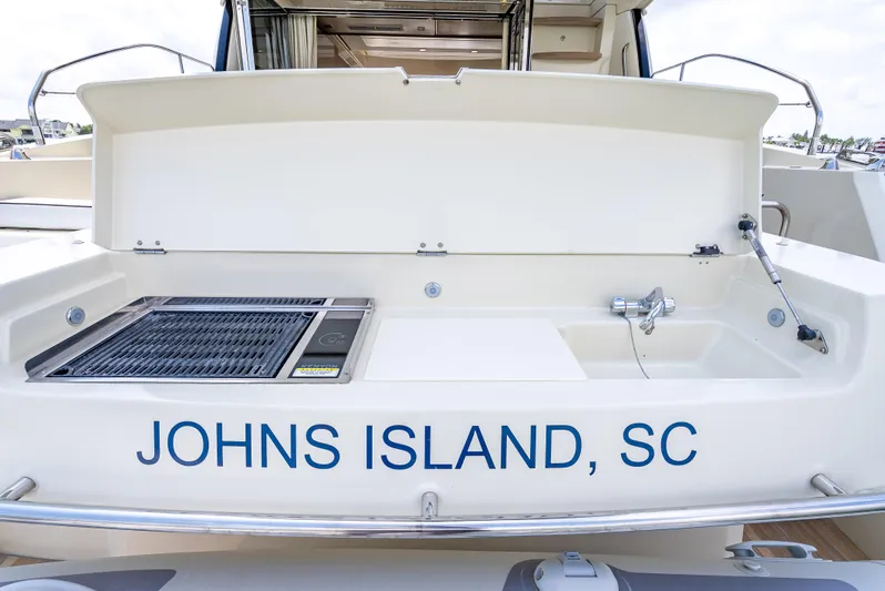 Good Deeds Yacht Photos Pics 