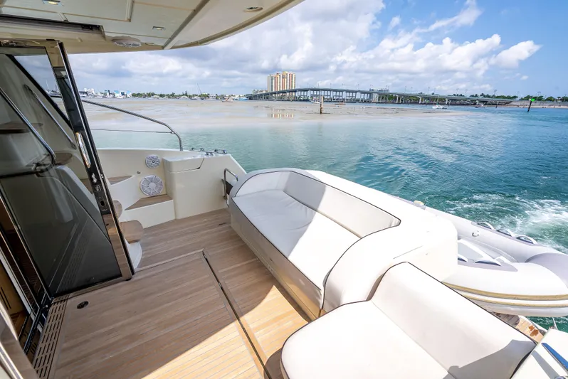 Good Deeds Yacht Photos Pics 