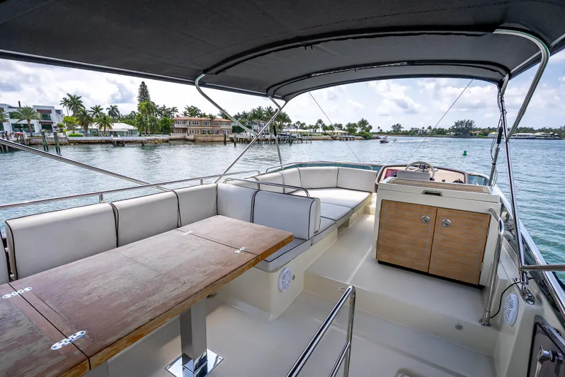 Good Deeds Yacht Photos Pics 