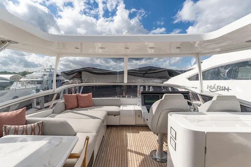  Yacht Photos Pics Luxurious 2022 Azimut GRANDE 25 METRI yacht interior with elegant seating and modern design.