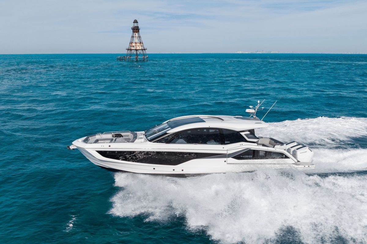 2025 Galeon 43 