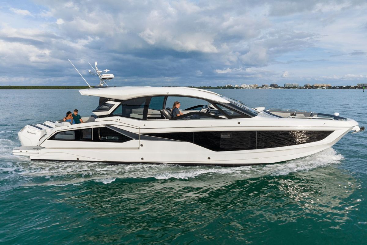 2025 Galeon 43 