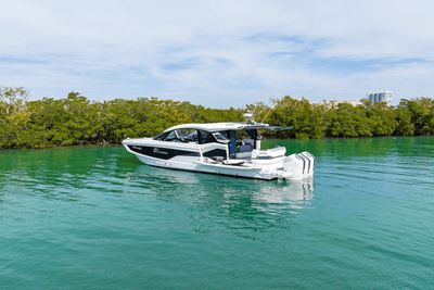 Yacht