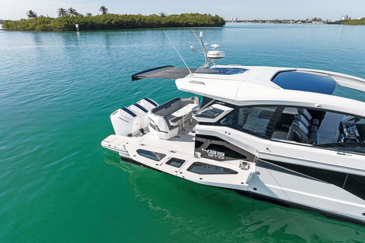 2025 Galeon 43 