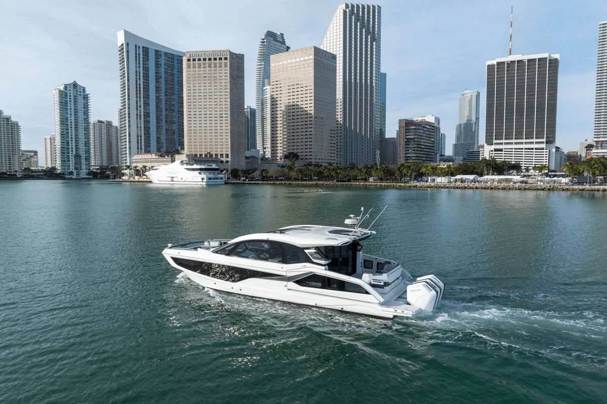 2025 Galeon 43 